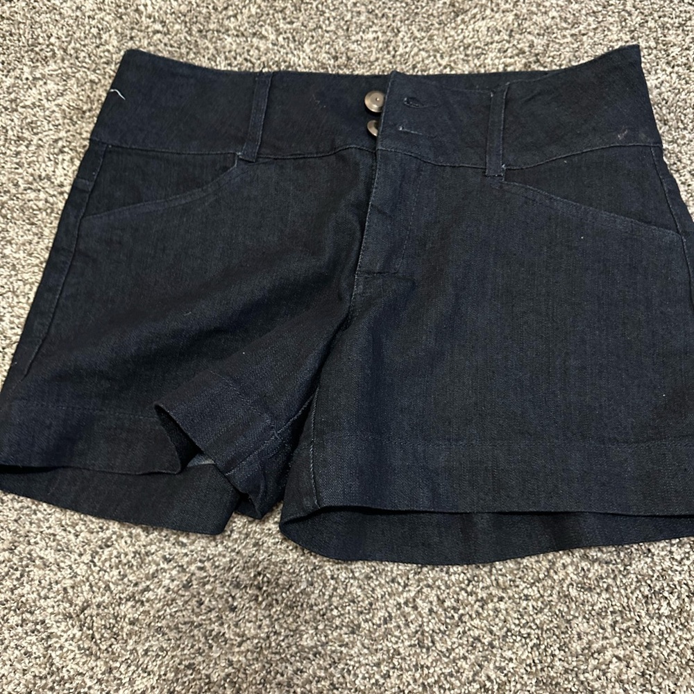 Dress barn size 10 dark denim shorts